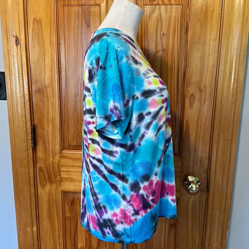Tye dye t-shirt - Picture 6 of 7
